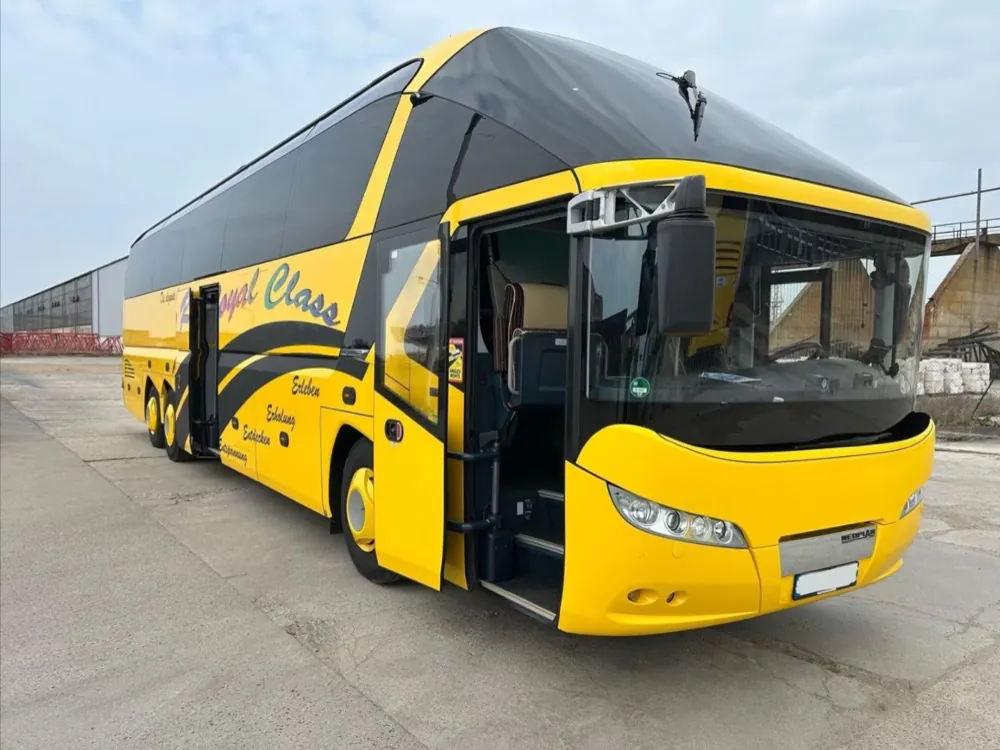 Neoplan Starliner L / VIP Royale Class / EEV